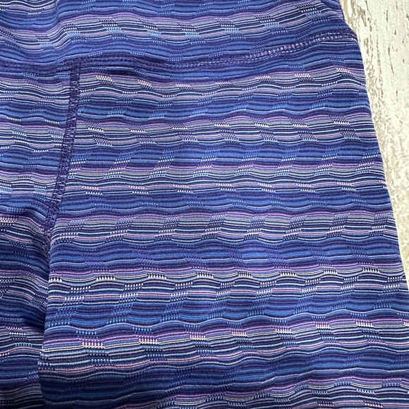 PURPLE/BLUE GIRLS CAPRIS by 90 Degrees by Reflex. Size Large 12 - Picture 3 of 5